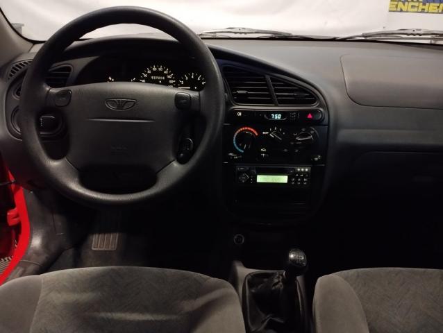 Daewoo Lanos image 4