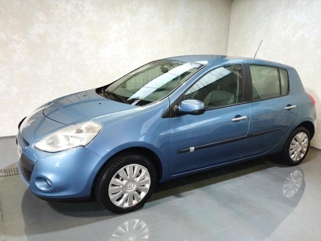 Renault Clio image 3
