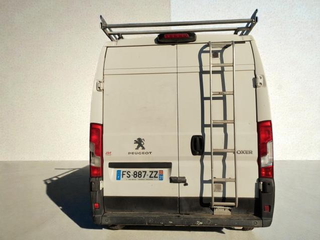 Peugeot Boxer image 2