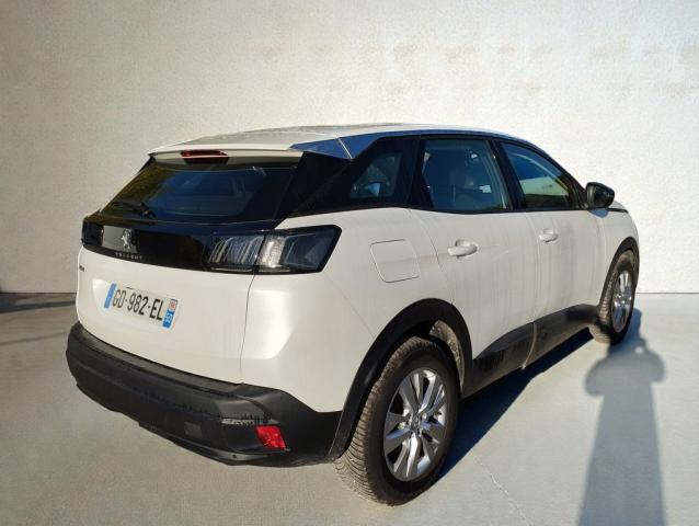 Peugeot 3008 image 2