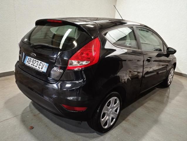Ford Fiesta image 4