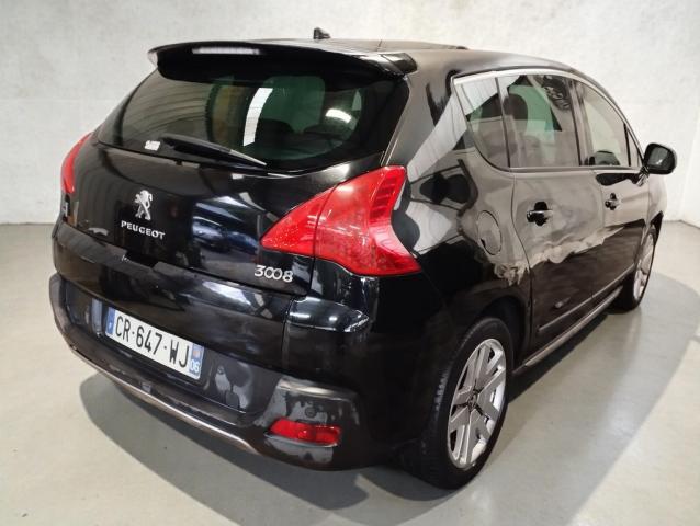 Peugeot 3008 image 2
