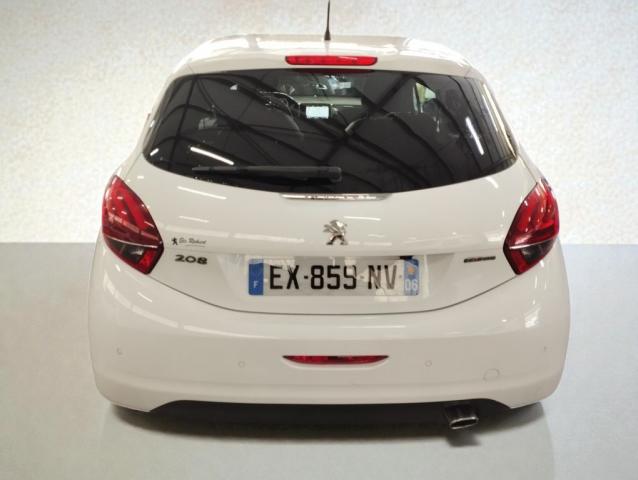Peugeot 208 image 4