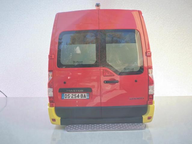 Renault Master image 2