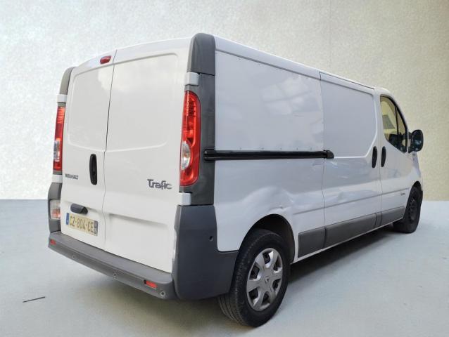 Renault Trafic image 1