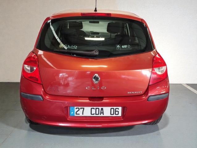 Renault Clio image 6
