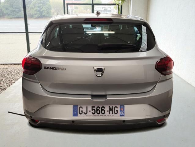 Dacia Sandero image 2