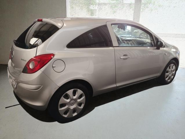 Opel Corsa image 2