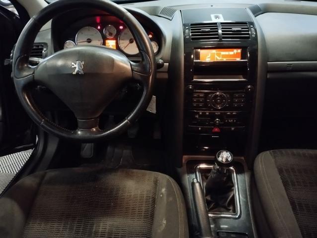 Peugeot 407 image 3