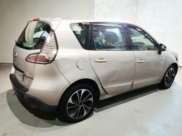 Renault Scénic image 1