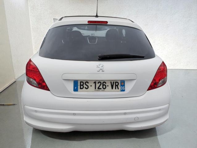 Peugeot 207 image 2