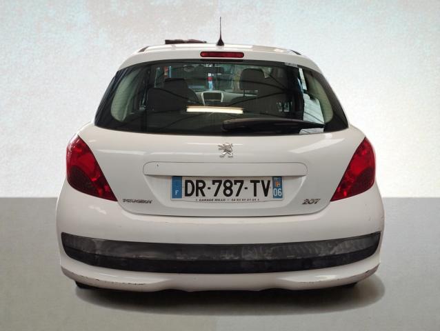 Peugeot 207 image 2