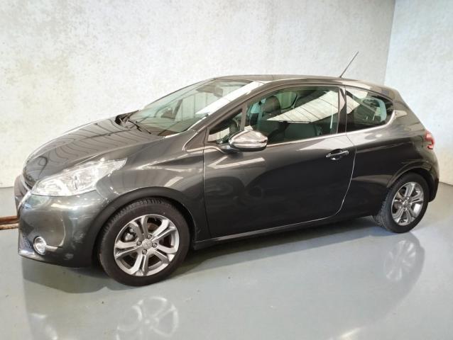 Peugeot 208 image 4