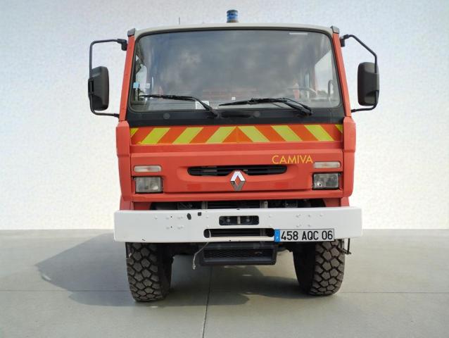 Renault Midliner image 2