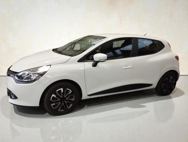 Renault Clio image 2