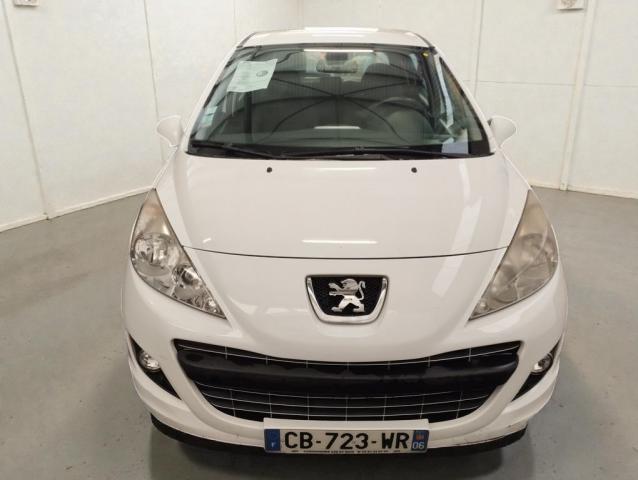 Peugeot 207 image 1