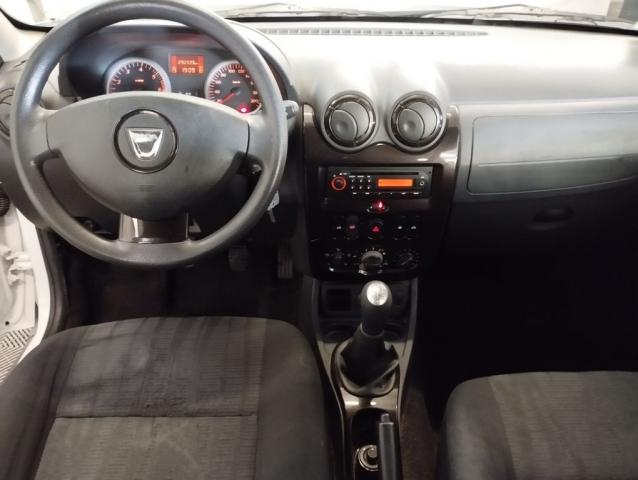 Dacia Duster image 1