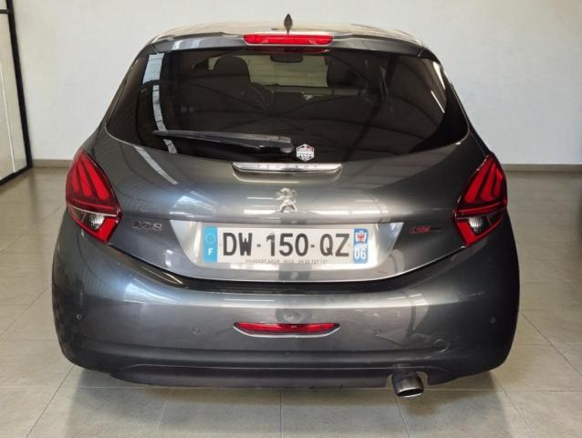 Peugeot 208 image 5