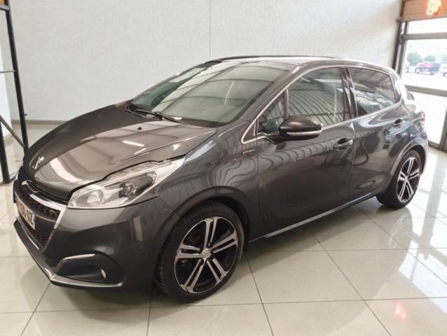 Peugeot 208 image 4