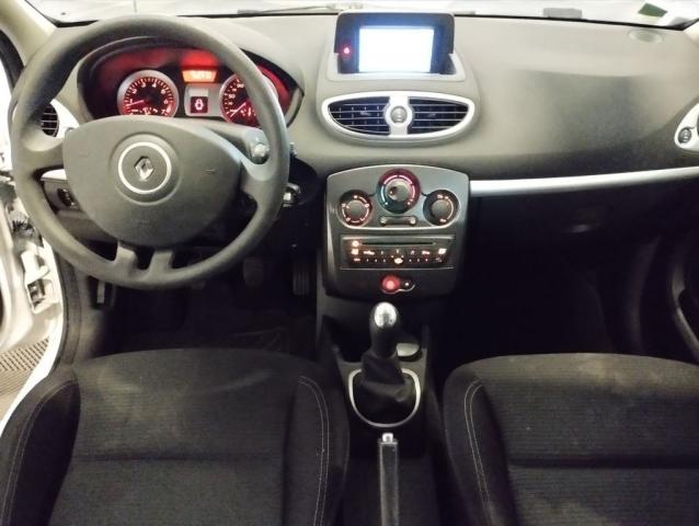 Renault Clio image 1