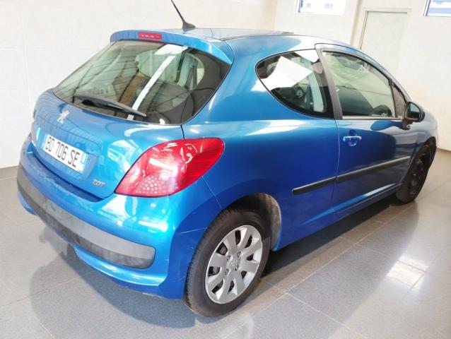 Peugeot 207 image 6