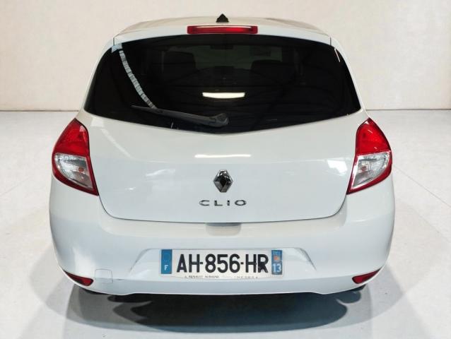 Renault Clio image 6