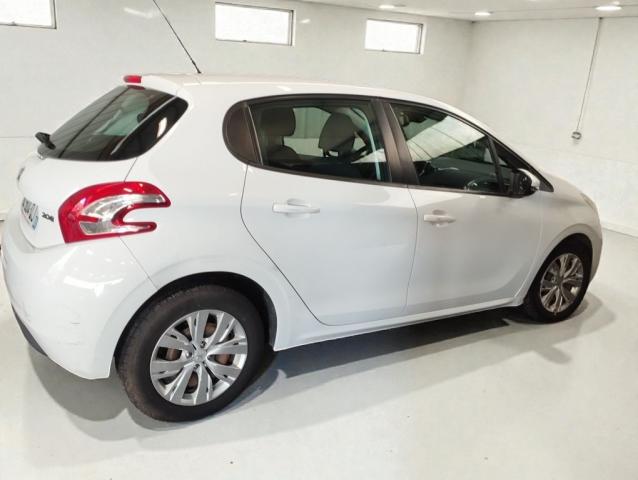 Peugeot 208 Affaire image 3