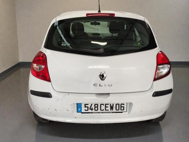 Renault Clio image 6