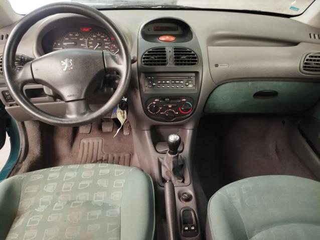 Peugeot 206 image 2