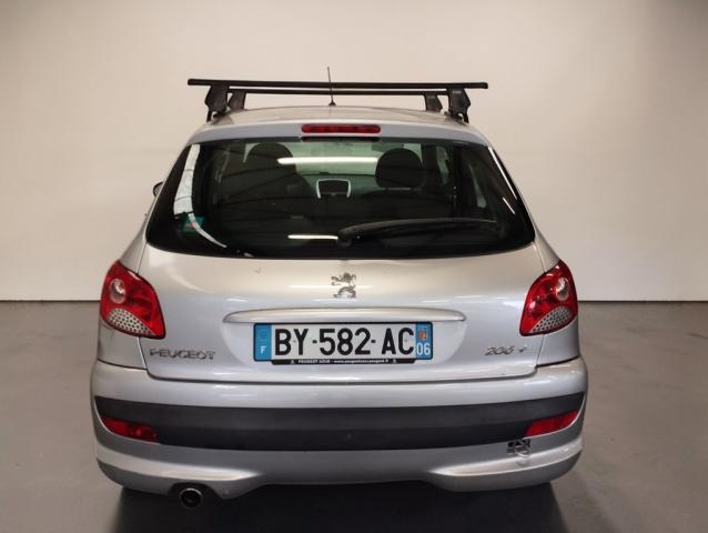 Peugeot 206+ image 6