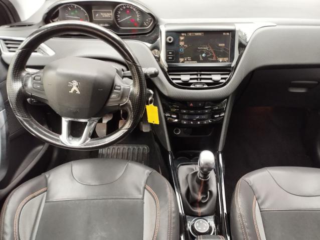 Peugeot 2008 image 5