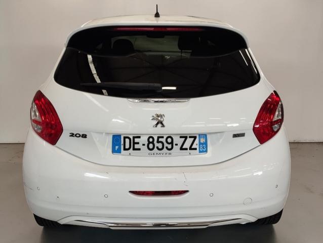 Peugeot 208 image 5