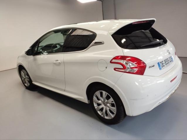 Peugeot 208 image 4