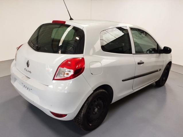 Renault Clio image 6