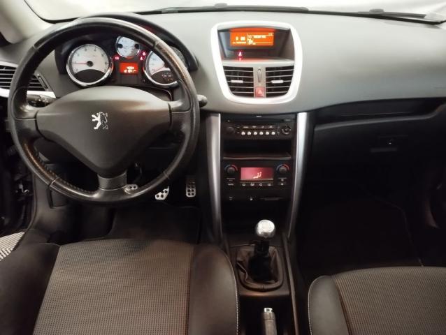 Peugeot 207 Cc image 3