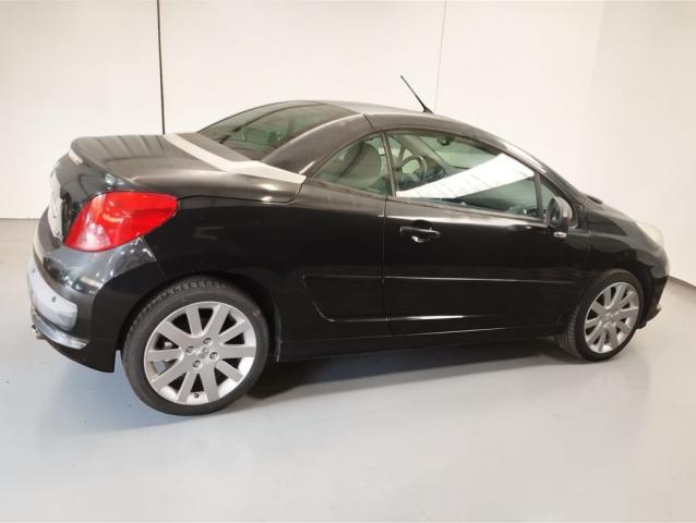 Peugeot 207 Cc image 2