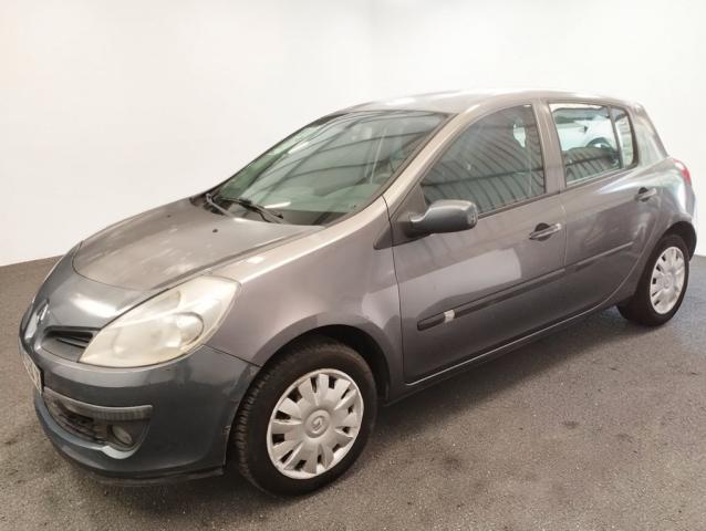 Renault Clio image 3