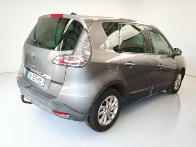 Renault Scénic image 2