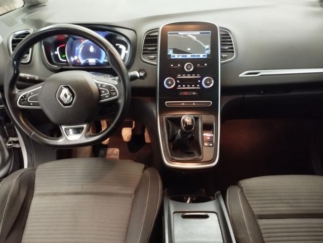 Renault Scénic image 3