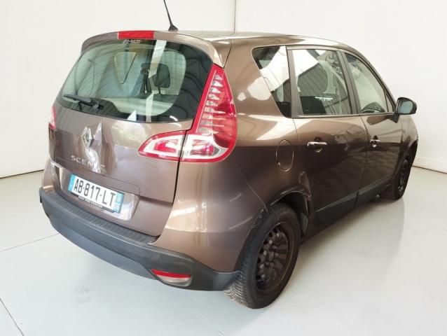 Renault Scénic image 2