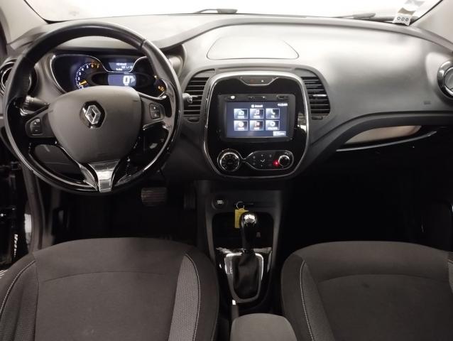 Renault Captur image 2