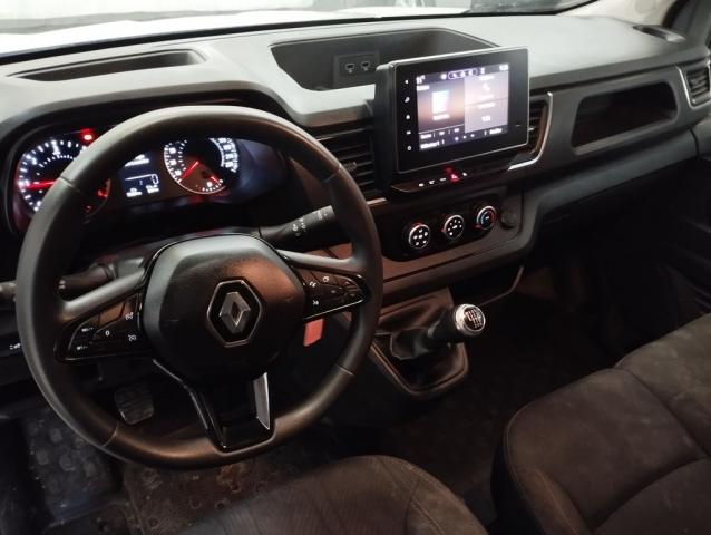 Renault Trafic image 3