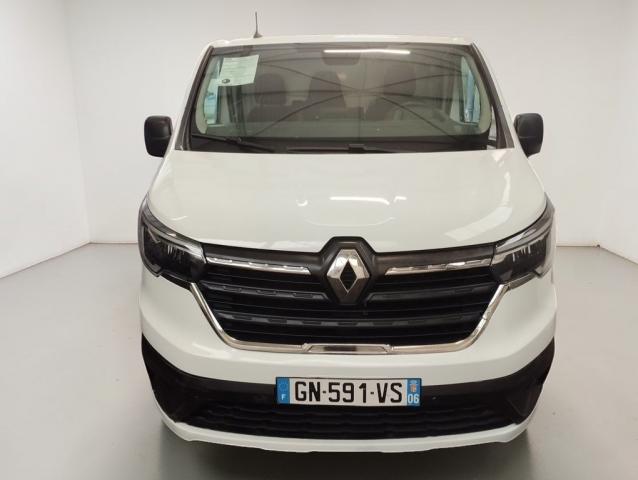 Renault Trafic image 4