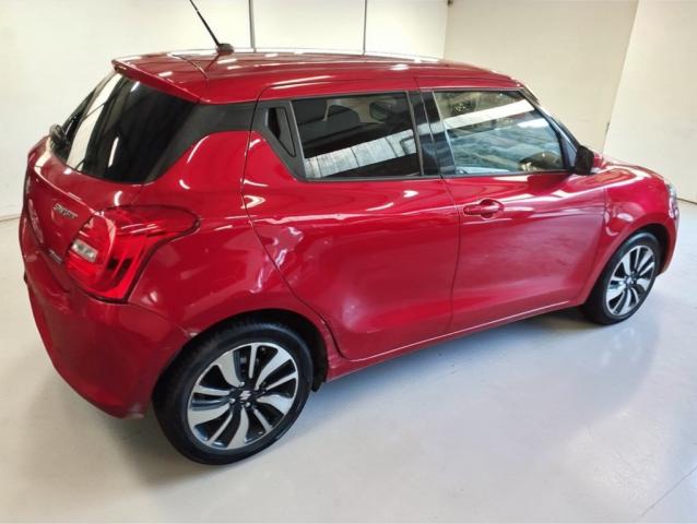 Suzuki Swift image 1