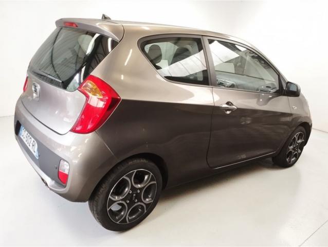 Kia Picanto image 6