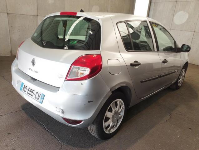 Renault Clio image 6