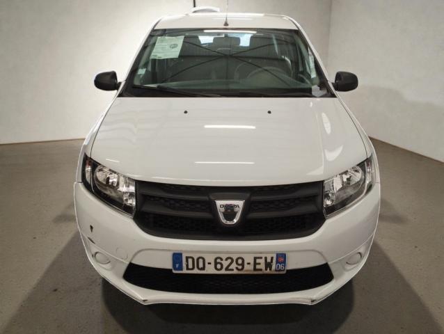 Dacia Sandero image 2
