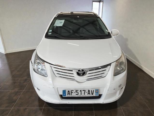 Toyota Avensis image 3