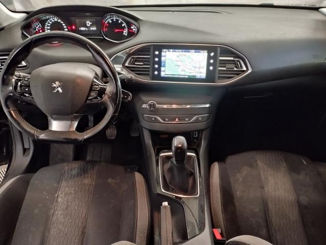 Peugeot 308 image 3