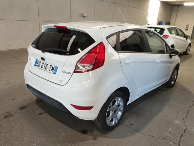 Ford Fiesta image 3